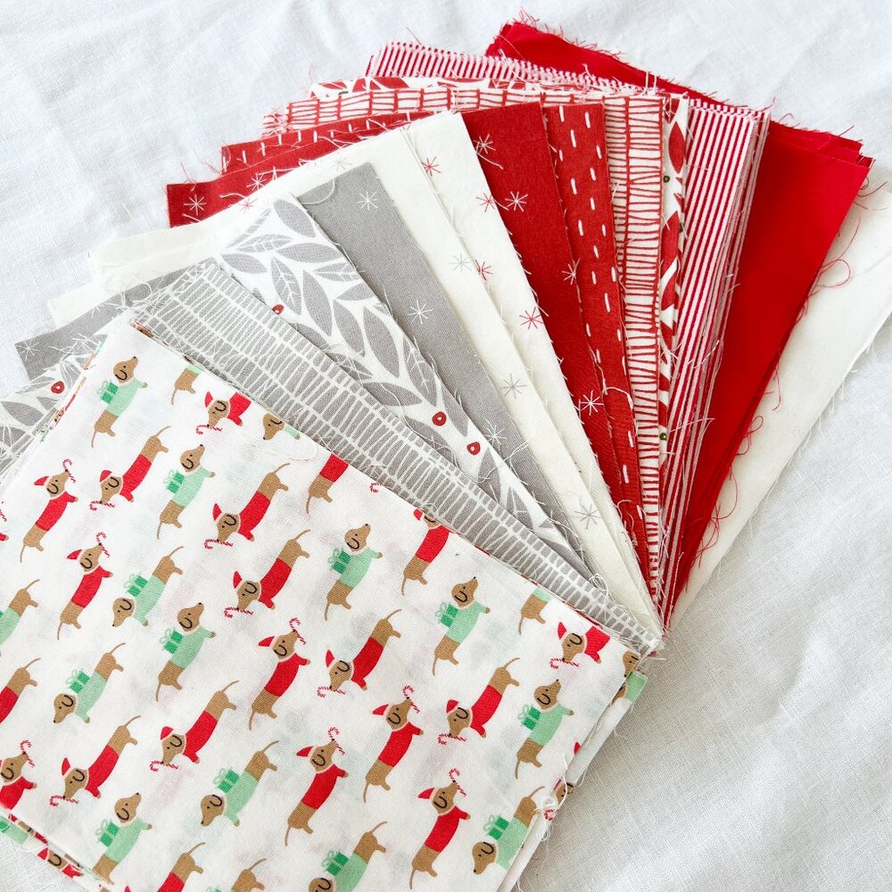 HOLIDAY - 6.5 x 9 inch - Mixed Holiday Fabric Bundle